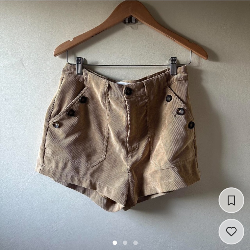 Khaki shorts